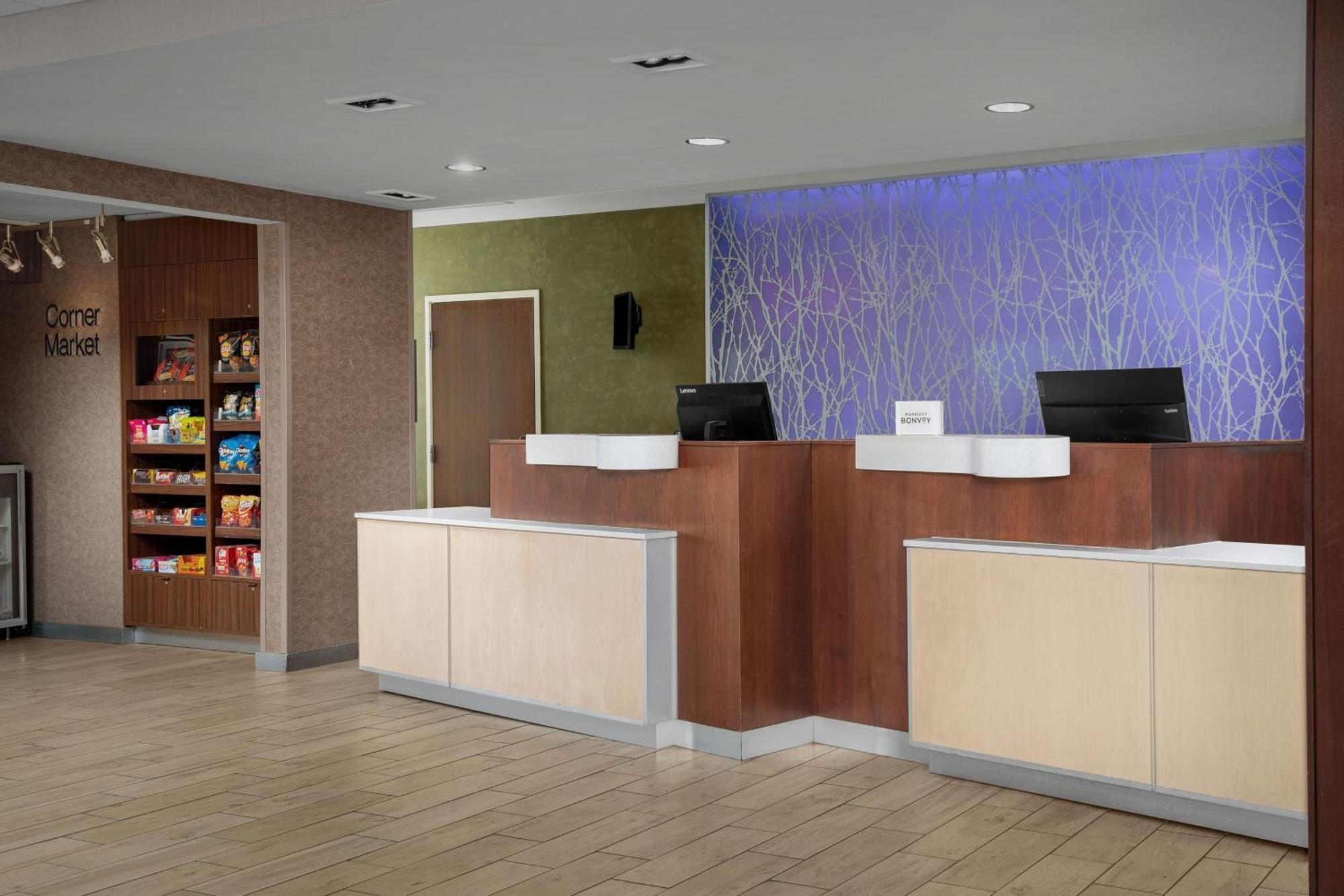 Fairfield Inn & Suites By Marriott Panama City Beach Upper Grand Lagoon Eksteriør bilde