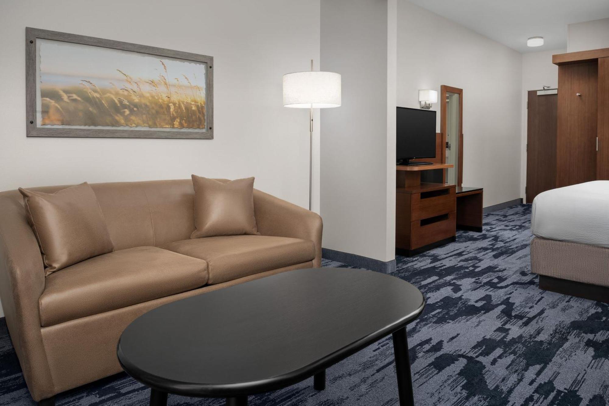 Fairfield Inn & Suites By Marriott Panama City Beach Upper Grand Lagoon Eksteriør bilde