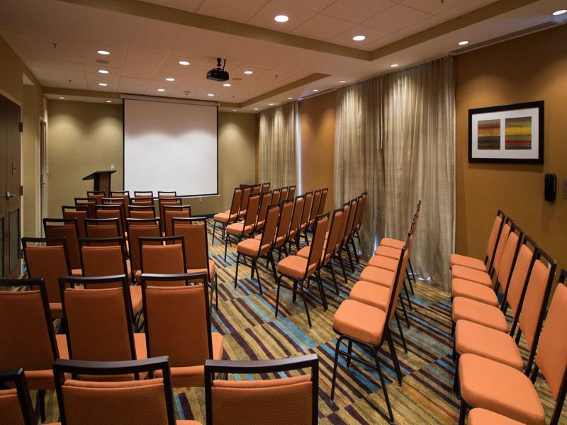 Fairfield Inn & Suites By Marriott Panama City Beach Upper Grand Lagoon Eksteriør bilde